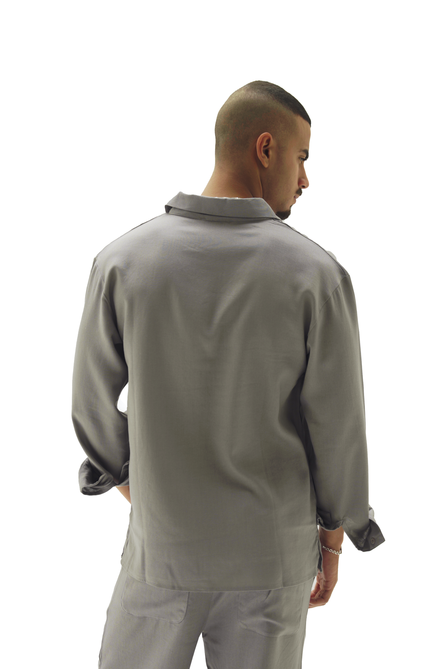 Quarter grey linen shirt
