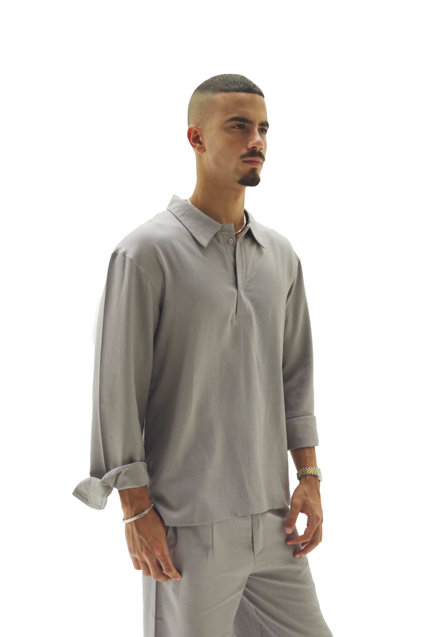 Quarter grey linen shirt