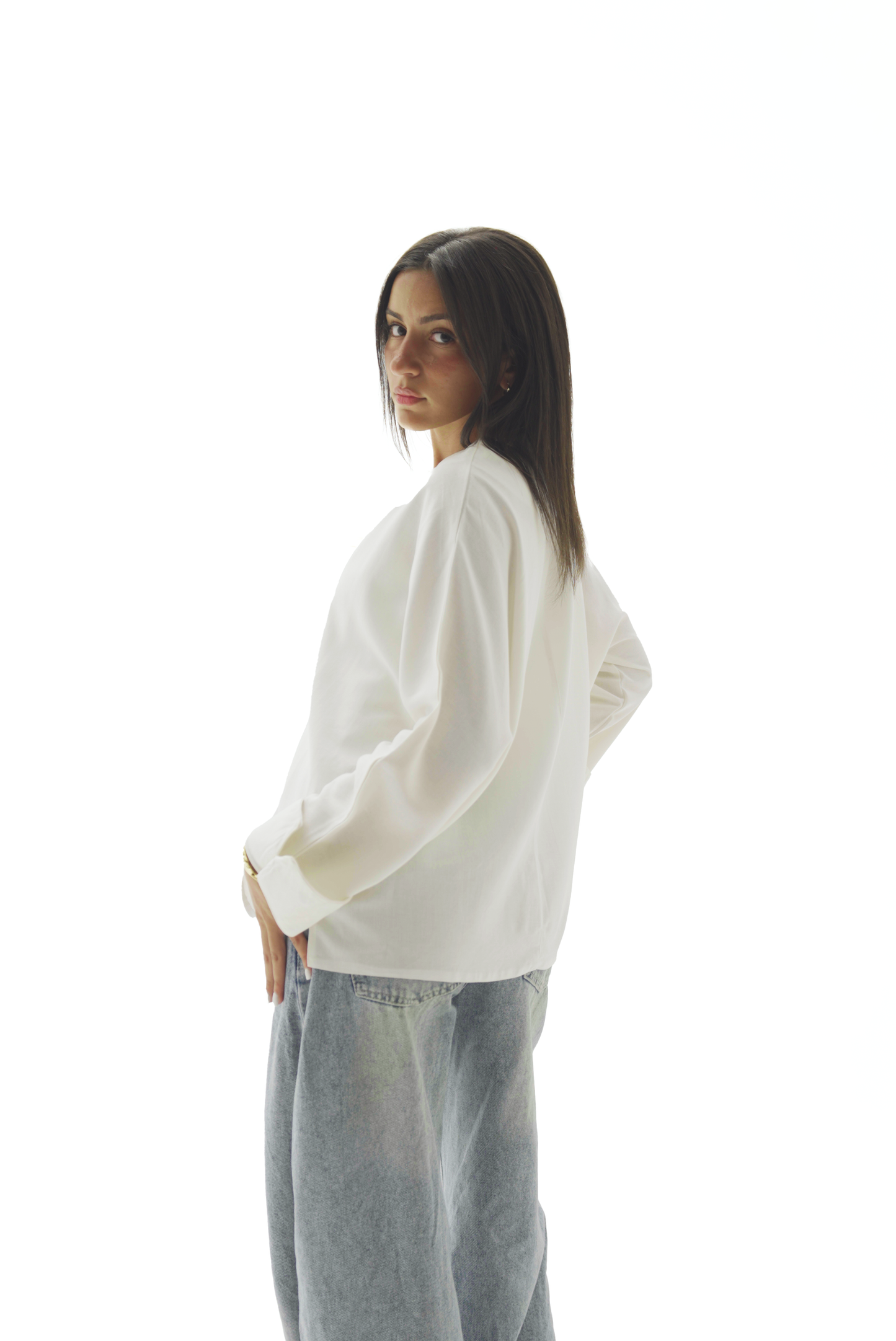 Double buttoned white linen chemise