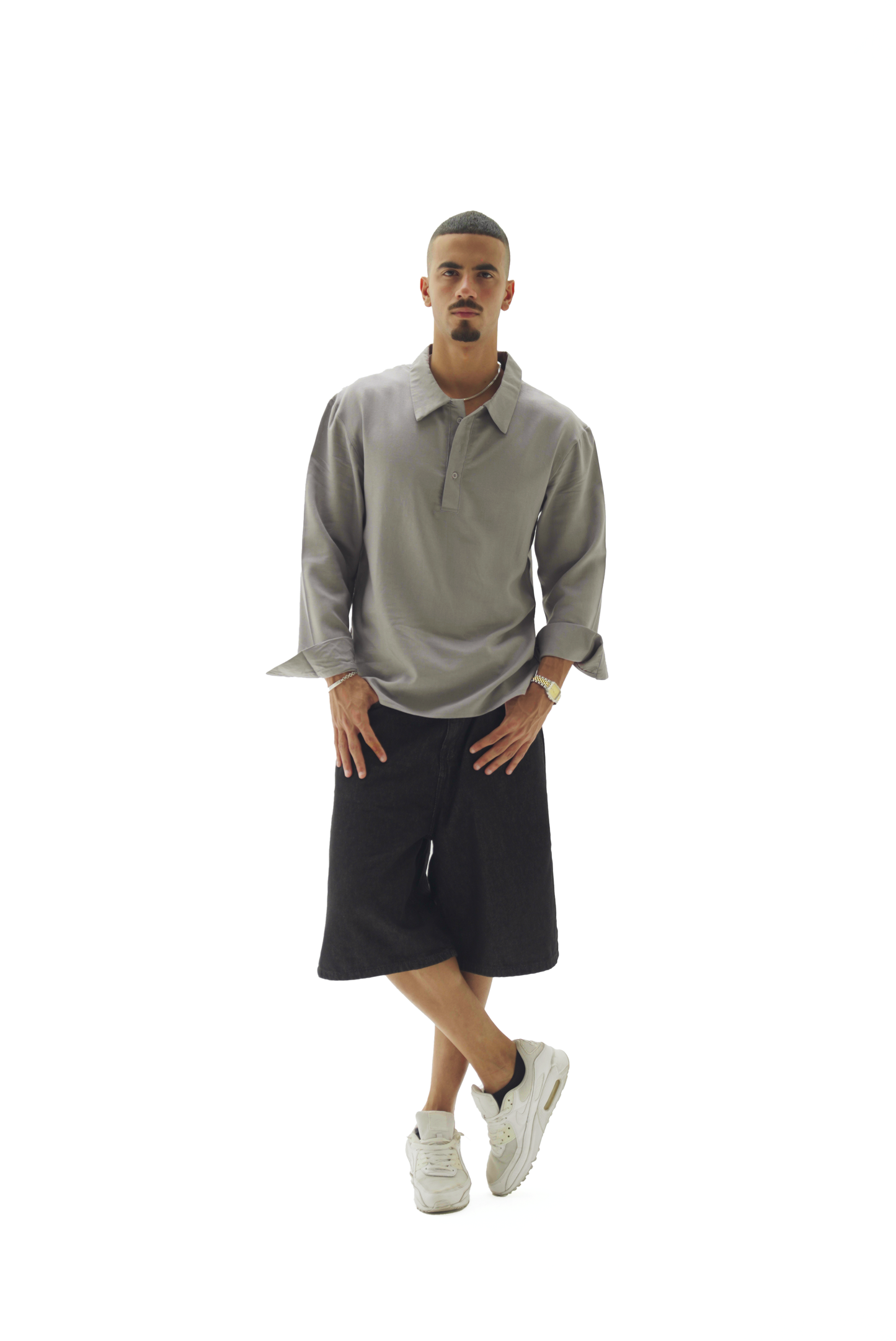Quarter grey linen shirt