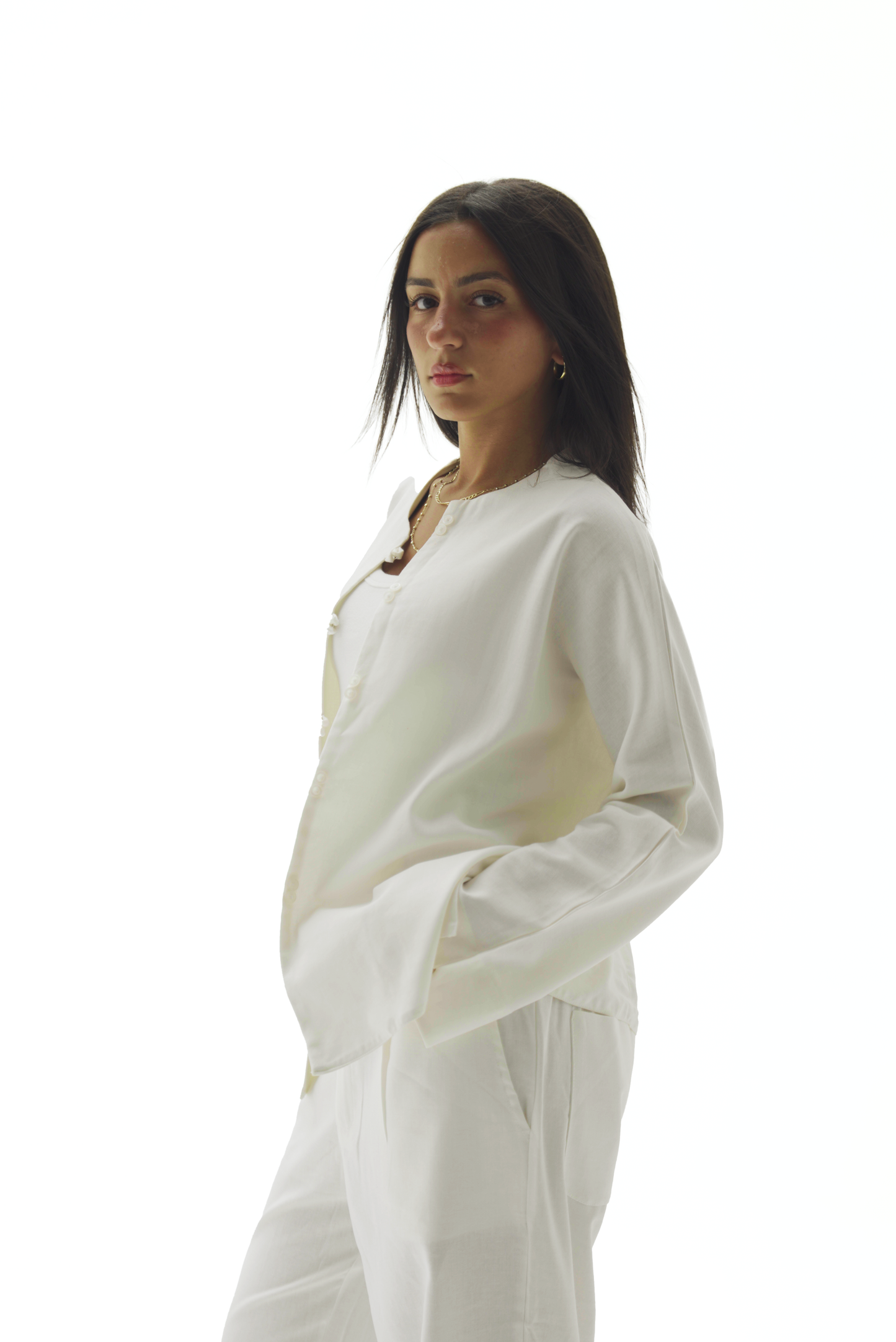 Double buttoned white linen chemise