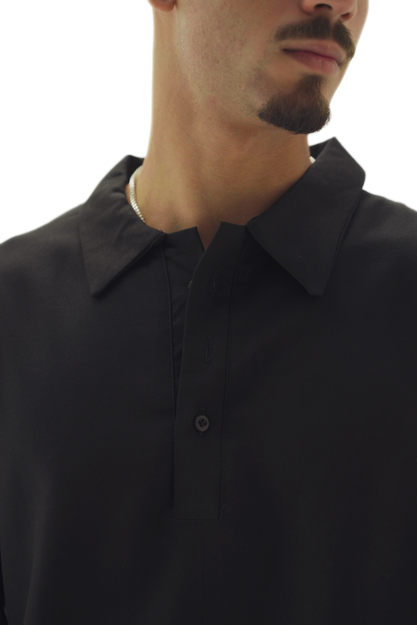 Quarter black linen shirt