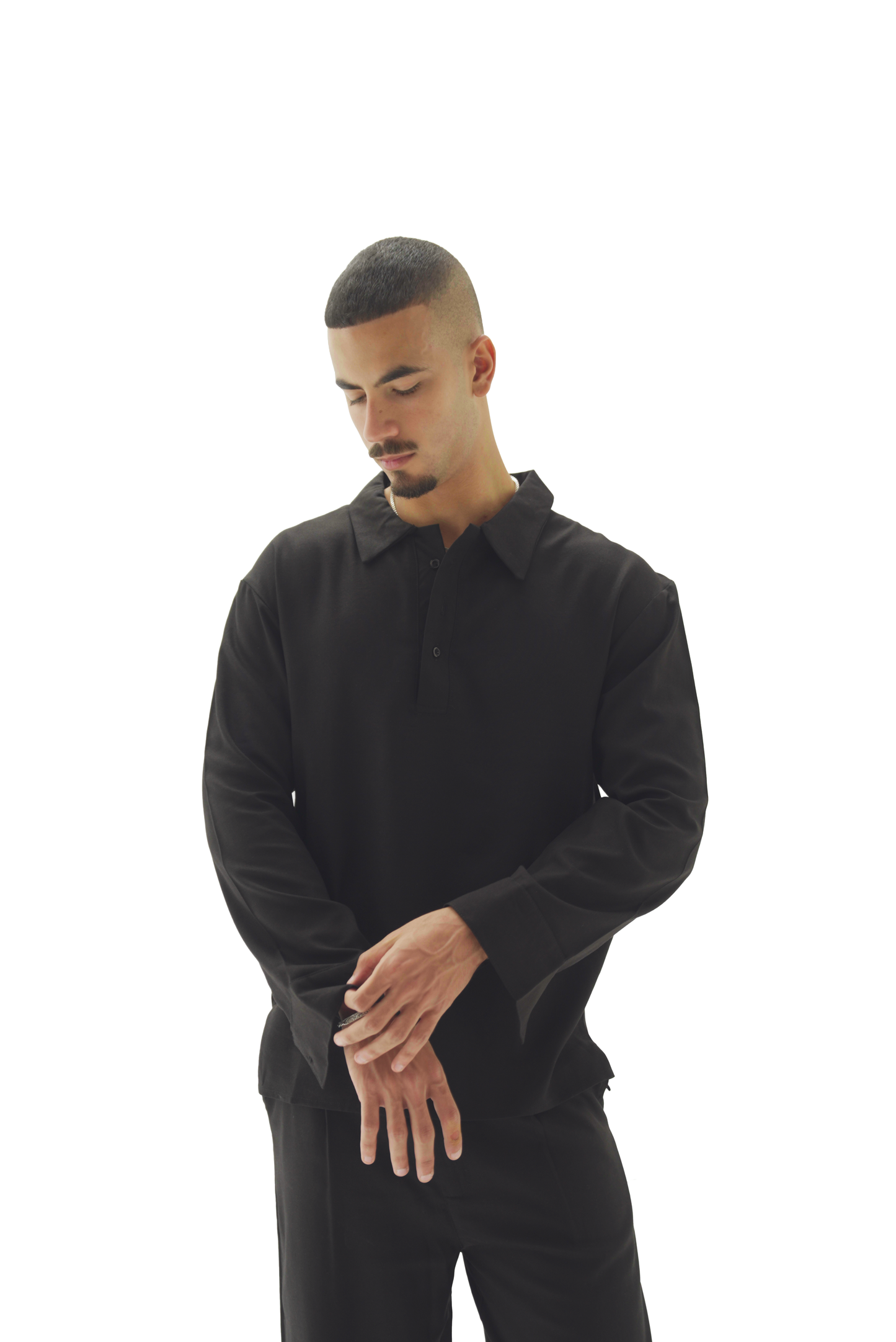 Quarter black linen shirt