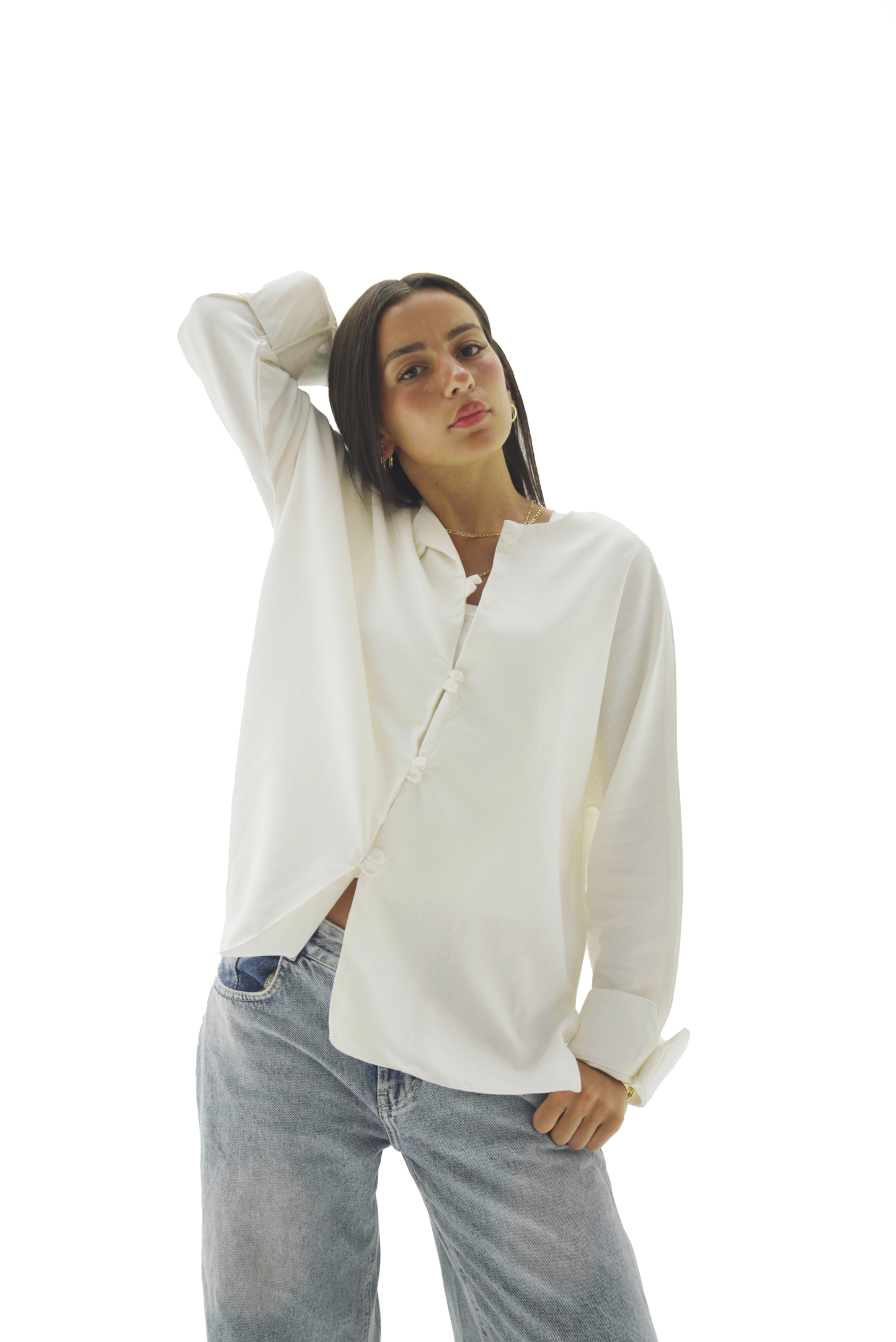 Double buttoned white linen chemise