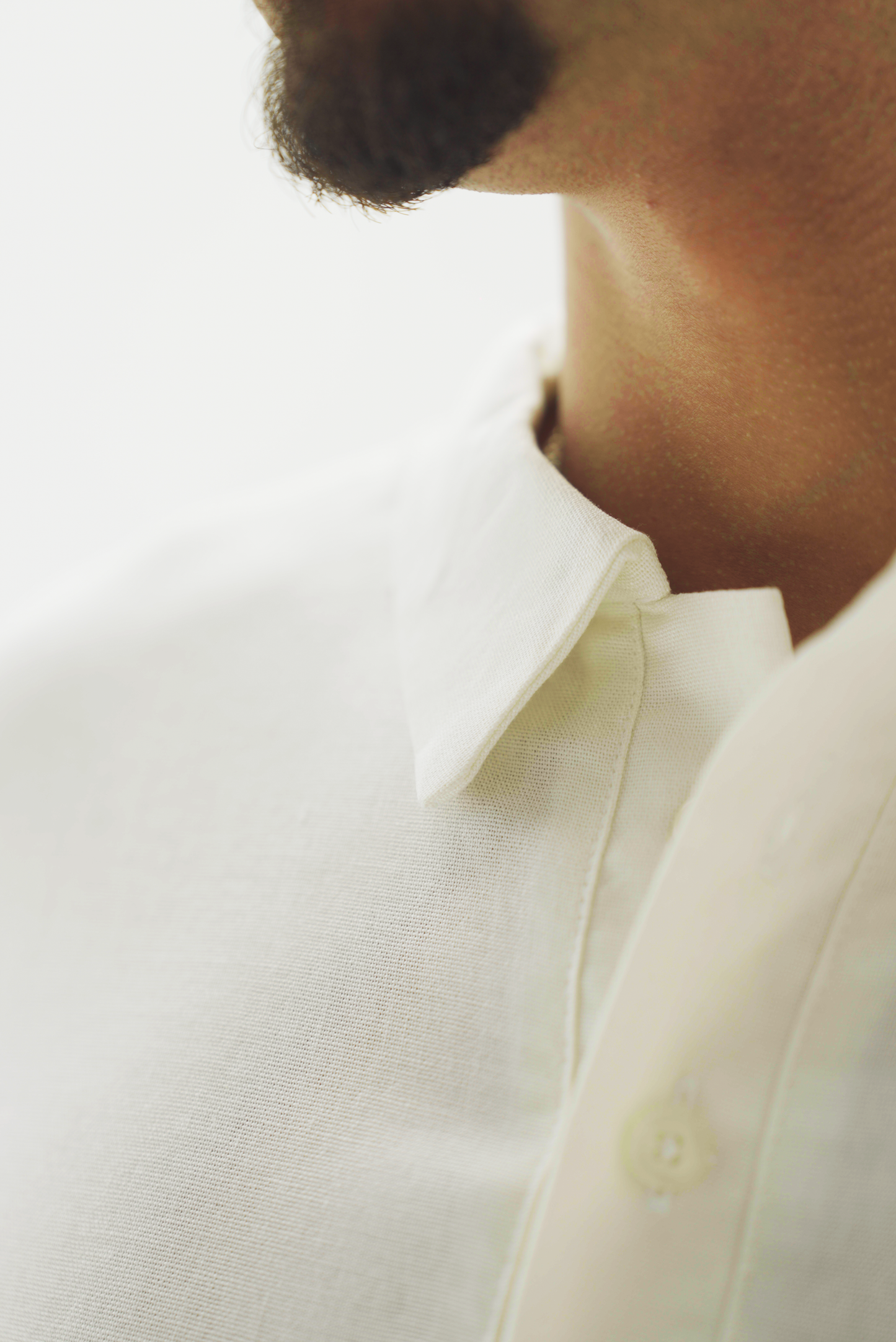 Quarter white linen shirt