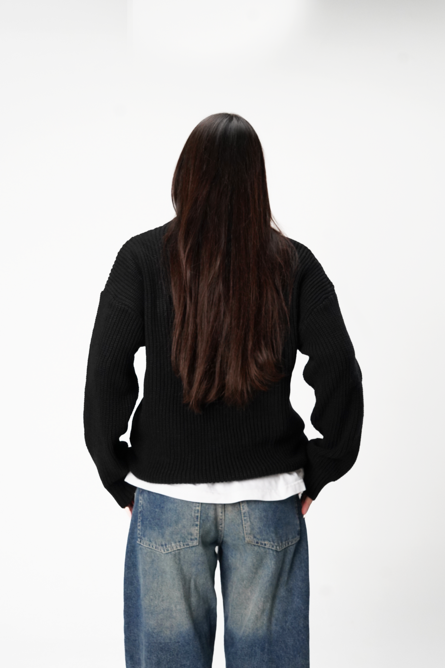 Black Essential Knitted Sweater